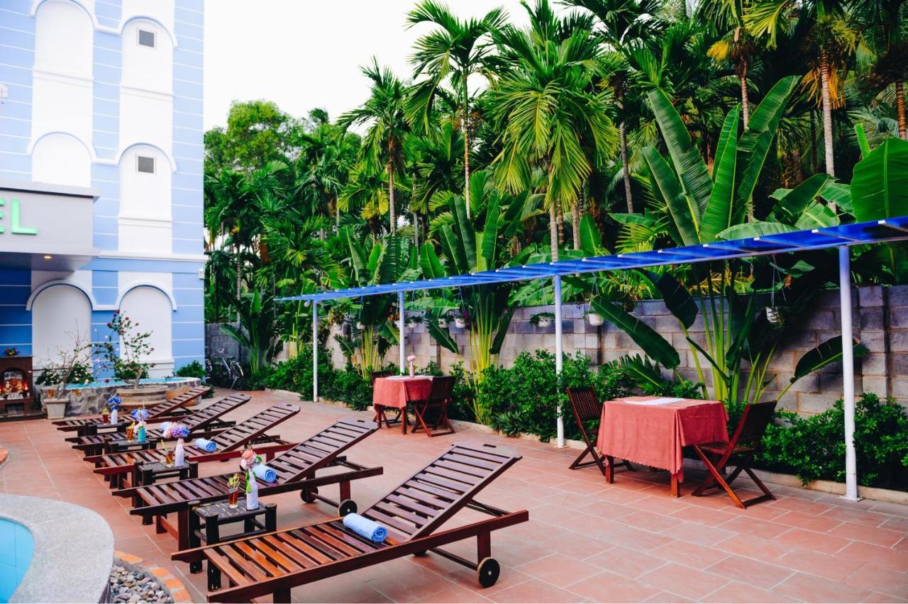 Mui Ne Alena Hotel Phan Thiet Exteriör bild